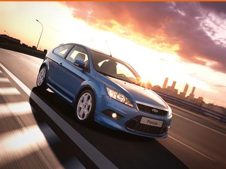 Ford Focus 1.8 Mt