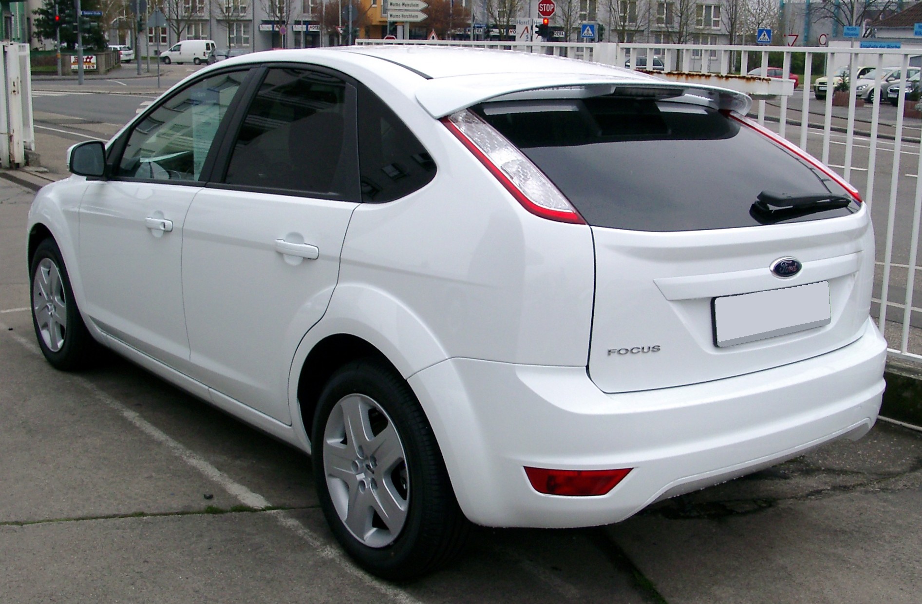 Ford Focus 16