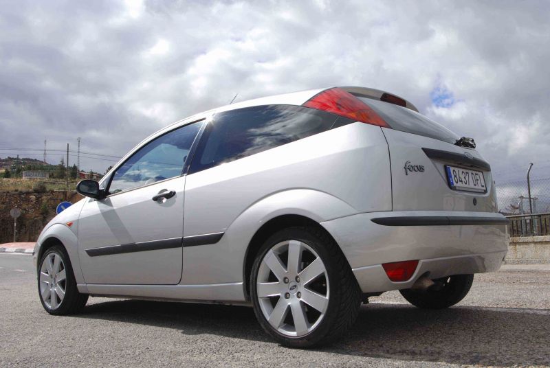 Ford Focus Auto