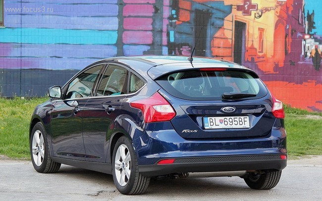 Ford Focus Blue