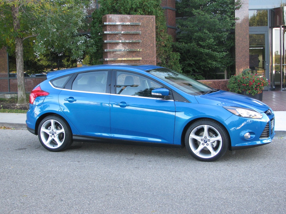 Ford Focus Blue