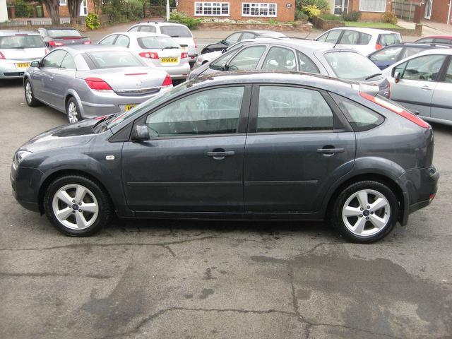Ford Focus Grey