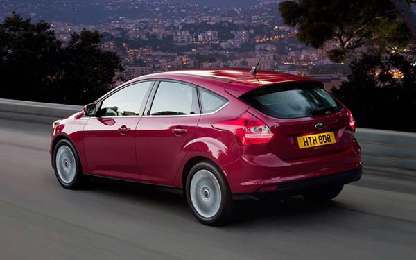Ford Focus Hatchback 2012