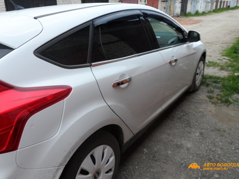 Ford Focus Hatchback 2013