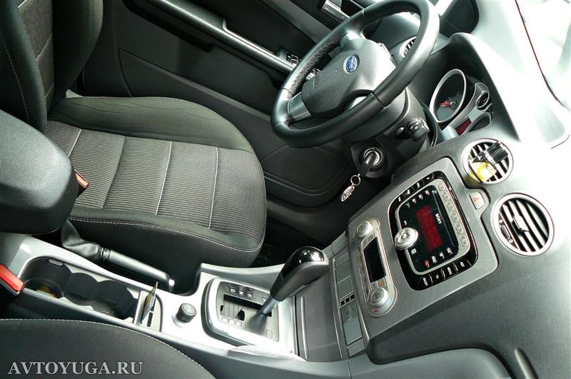 Ford Focus Hatchback 2013