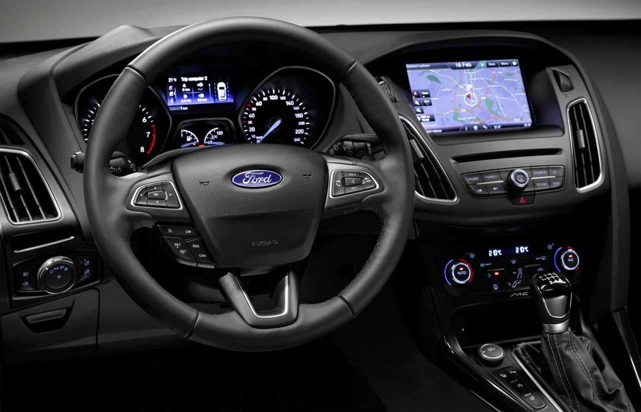 Ford Focus Hatchback 2014 Ford Focus Hatchback 2014