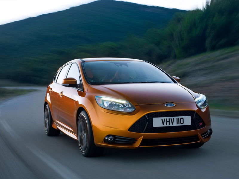 Ford Focus Orange