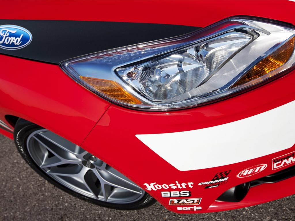 Ford Focus Racing