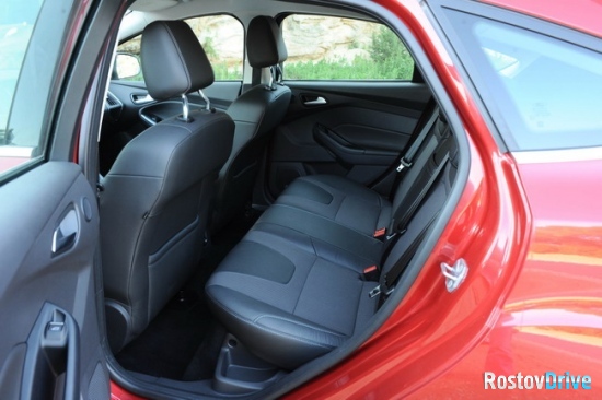 Ford Focus Red