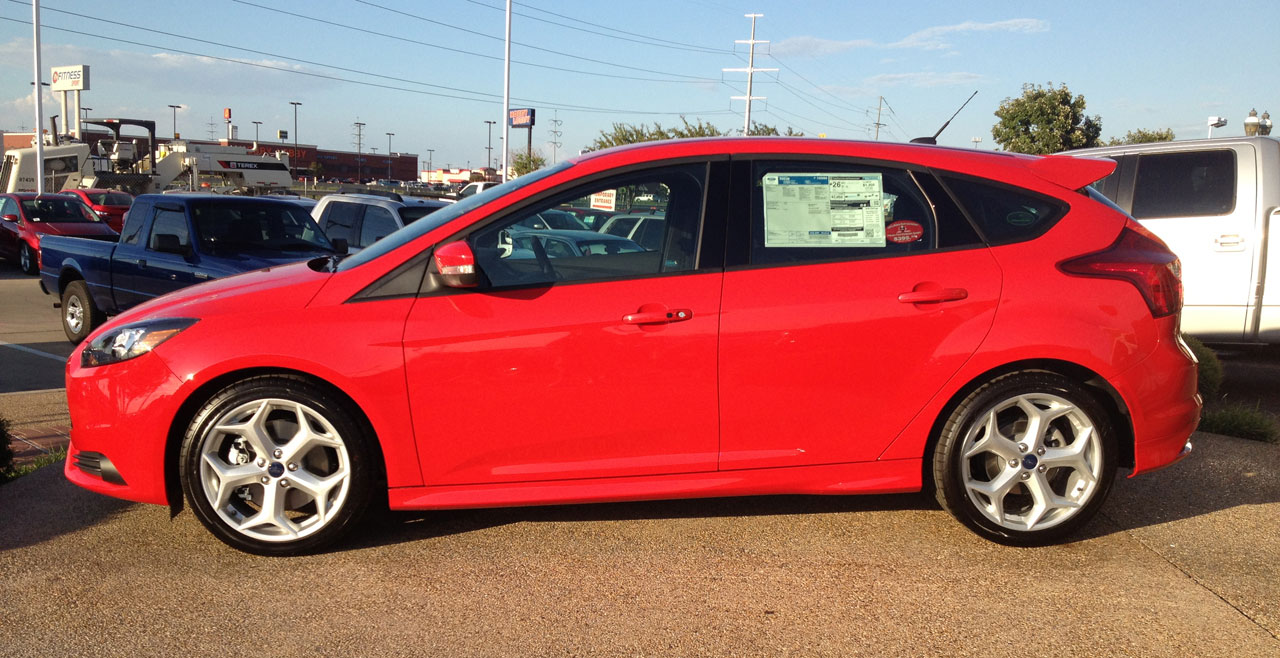 Ford Focus Red