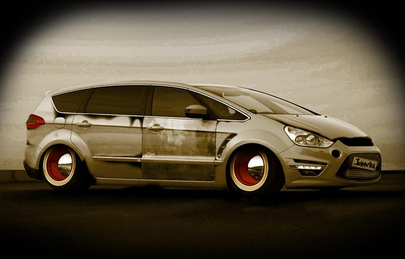 Ford Focus S-Max