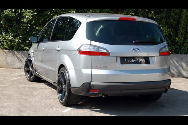 Ford Focus S-Max
