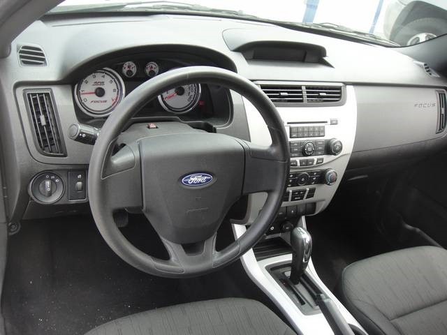 Ford Focus Se 2010