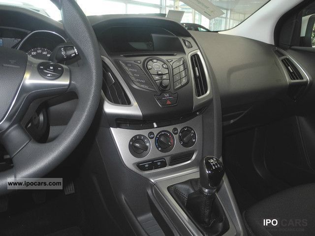 Ford Focus Turnier 1.6 Ti-Vct Trend