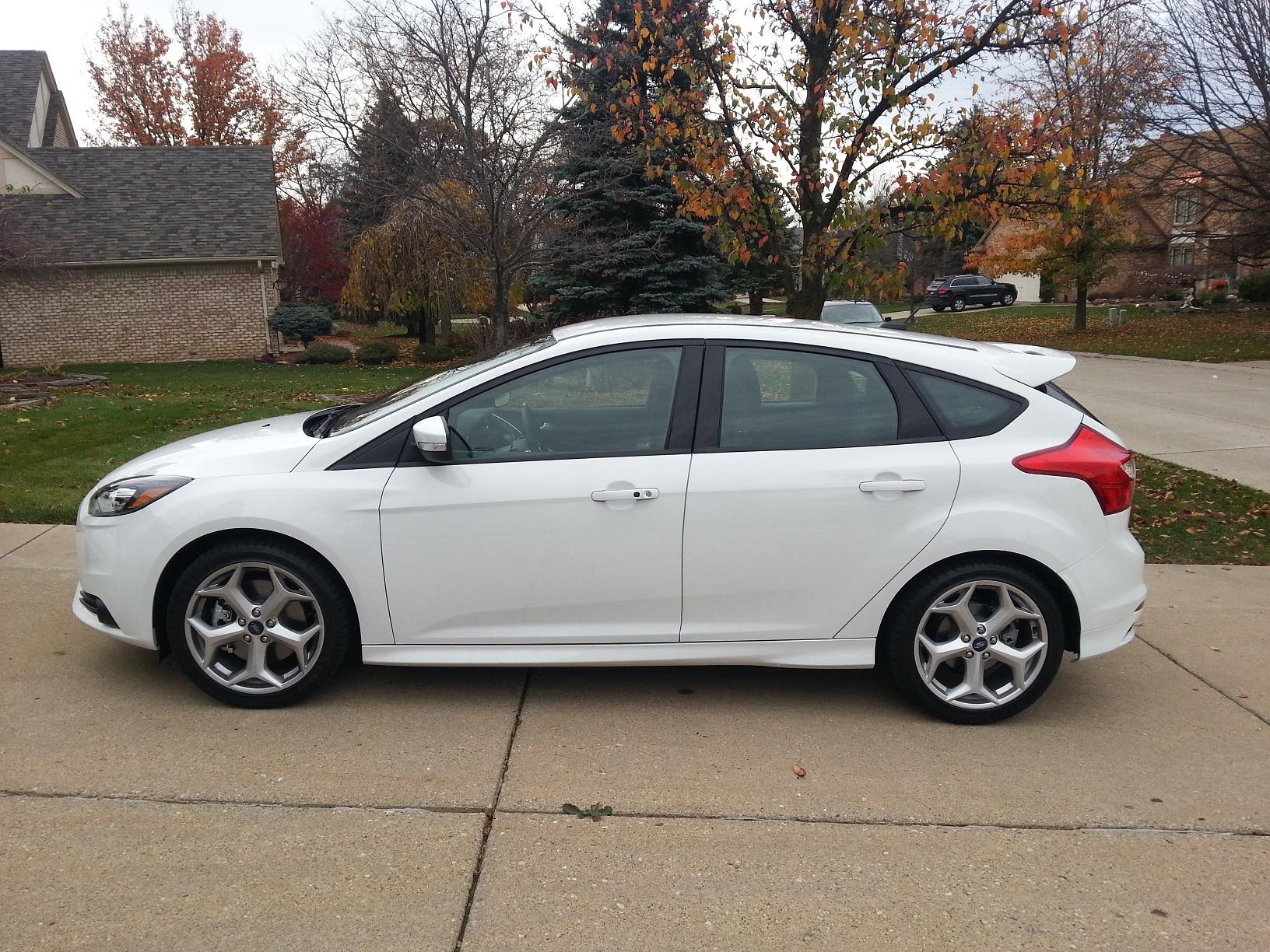 Ford Focus White