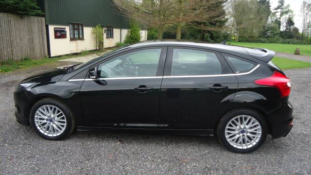 Ford Focus Zetec Black