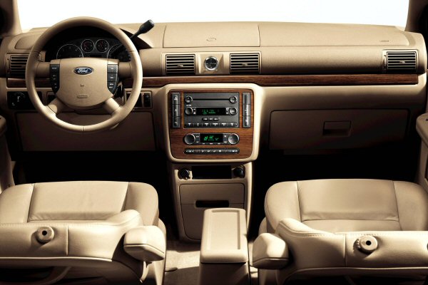 Ford Freestar 2004
