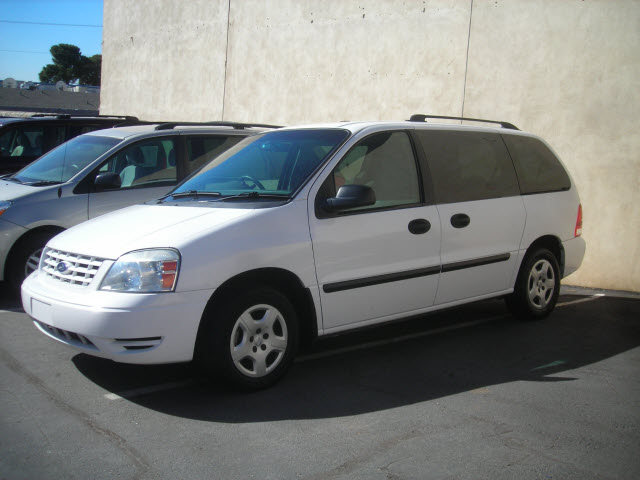 Ford Freestar Se Ford Freestar Se