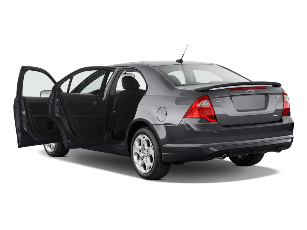 Ford Fusion 4 Door