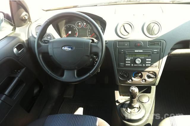 Ford Fusion 4wd