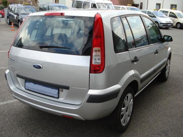 Ford Fusion 5 Door