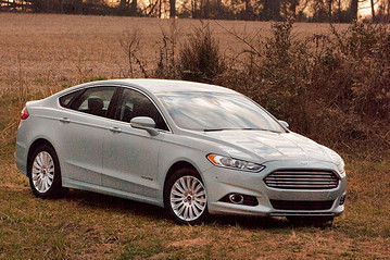 Ford Fusion Titanium Hybrid
