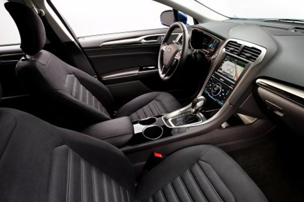 Ford Fusion Titanium Hybrid