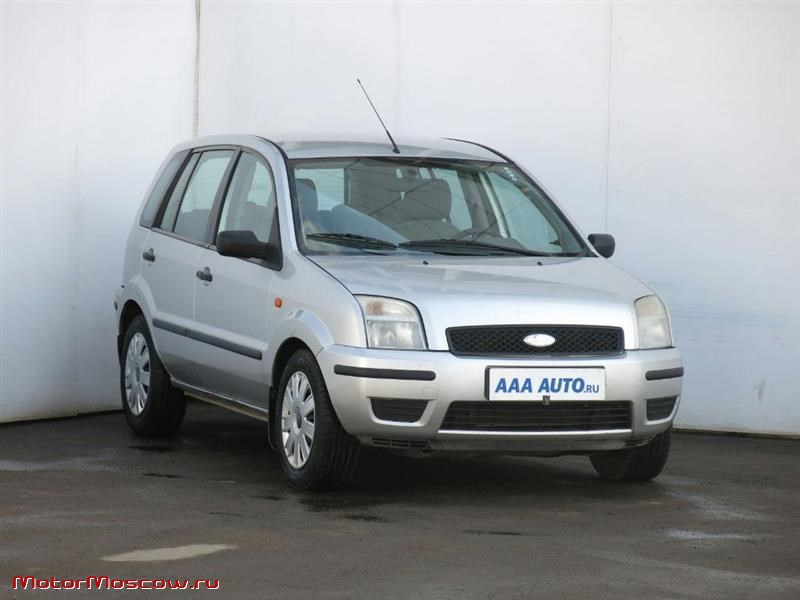 Ford Fusion Van