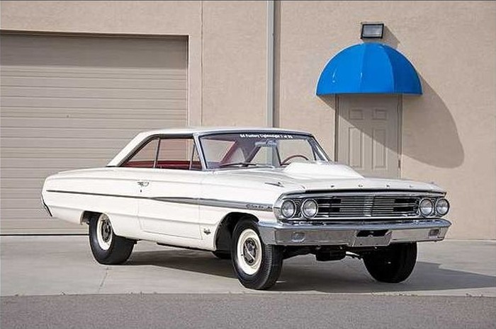 Ford Galaxie 427