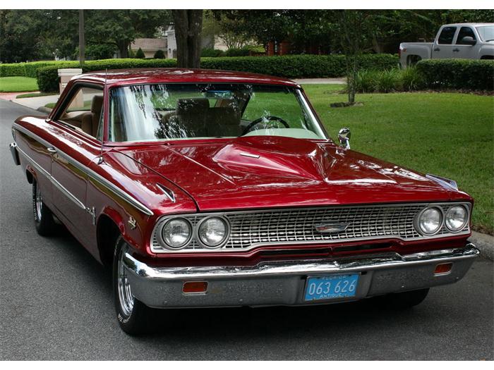 Ford Galaxie 427