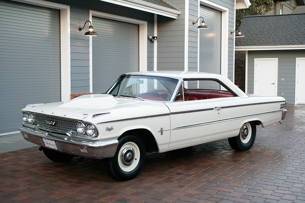 Ford Galaxie 427