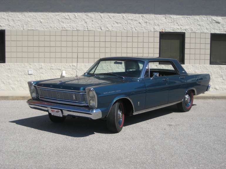 Ford Galaxie 500 4 Door