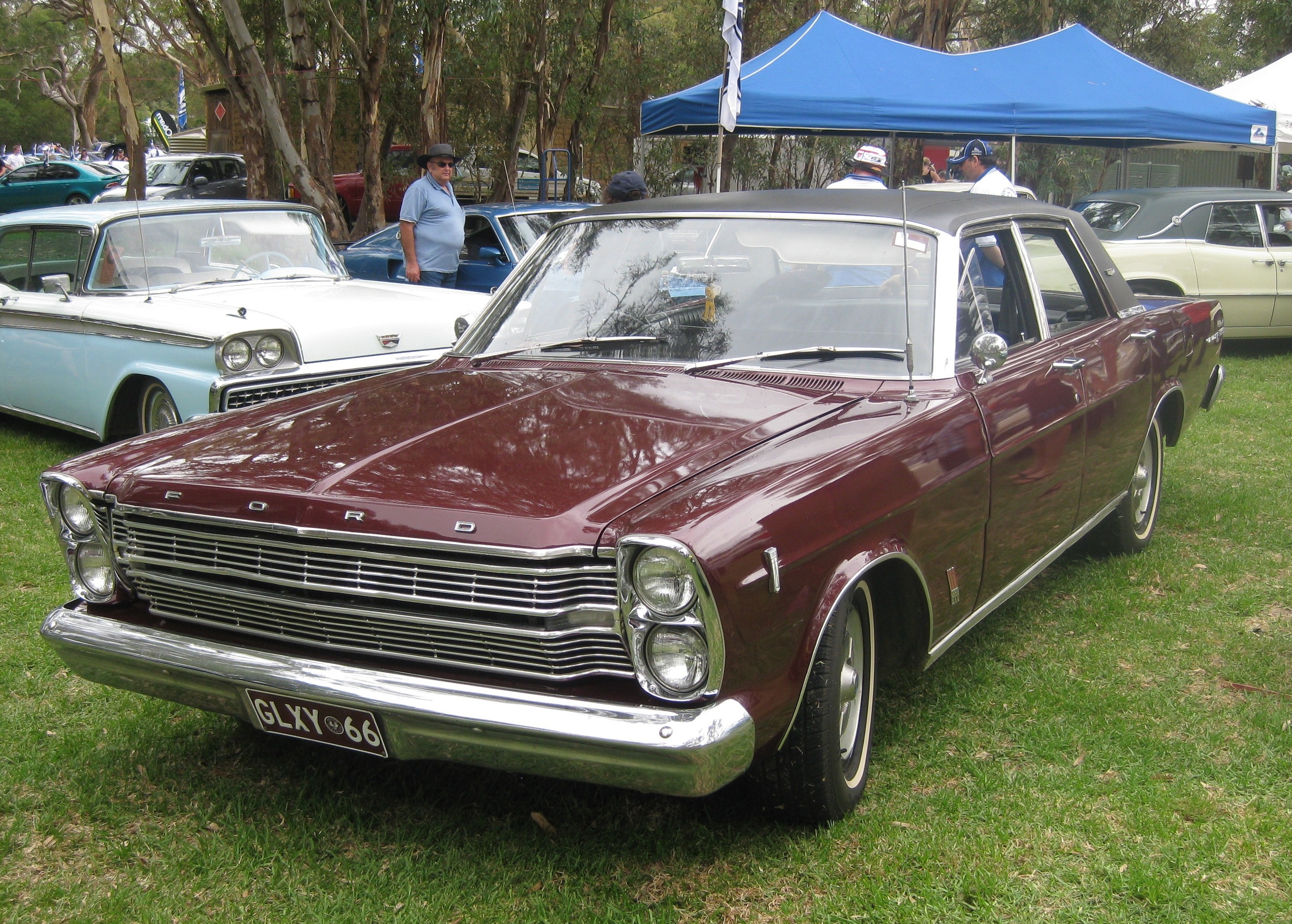 Ford Galaxie 500