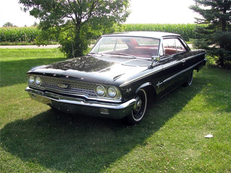 Ford Galaxie Custom