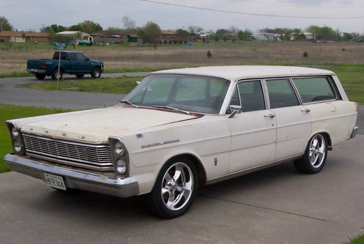 Ford Galaxie Wagon