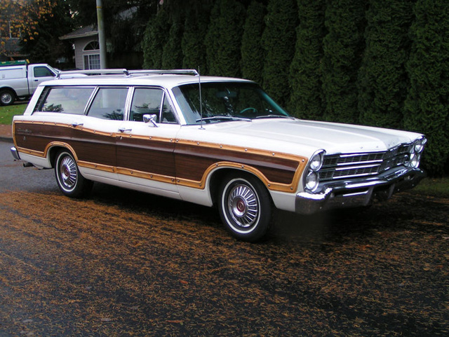 Ford Galaxie Wagon