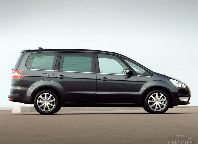 Ford Galaxy Minivan
