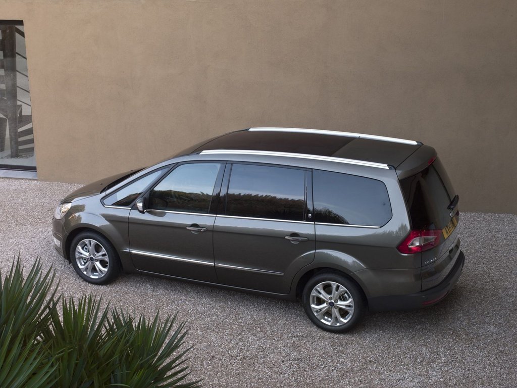 Ford Galaxy 1.8