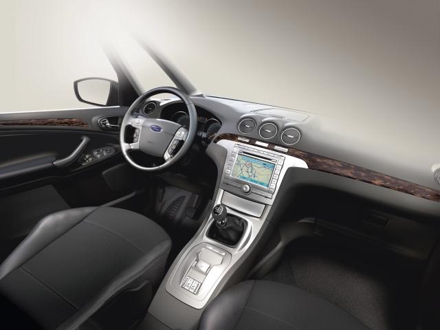 Ford Galaxy 1.8