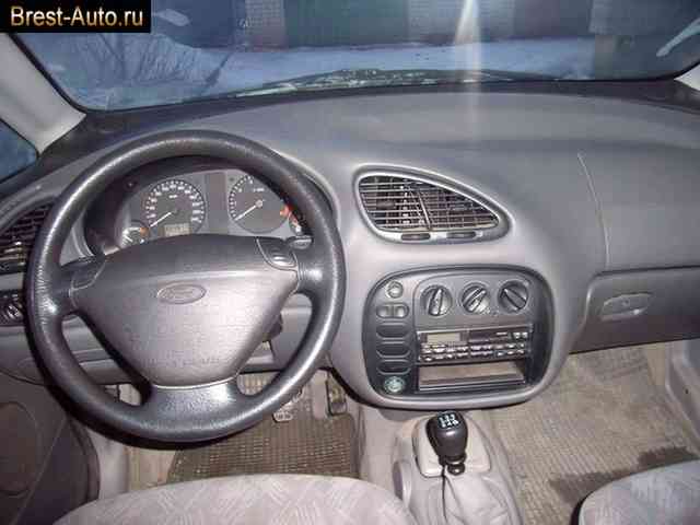 Ford Galaxy 1999