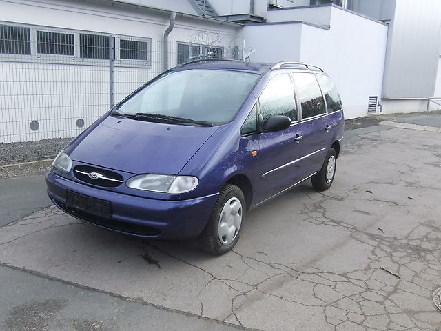 Ford Galaxy 2.0 I