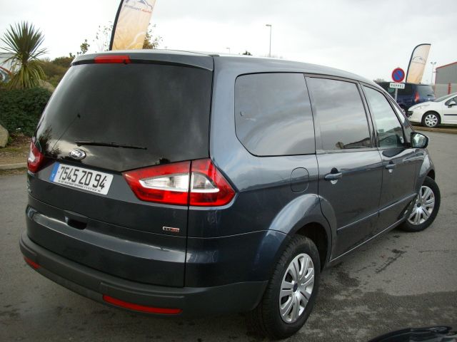 Ford Galaxy 2.0