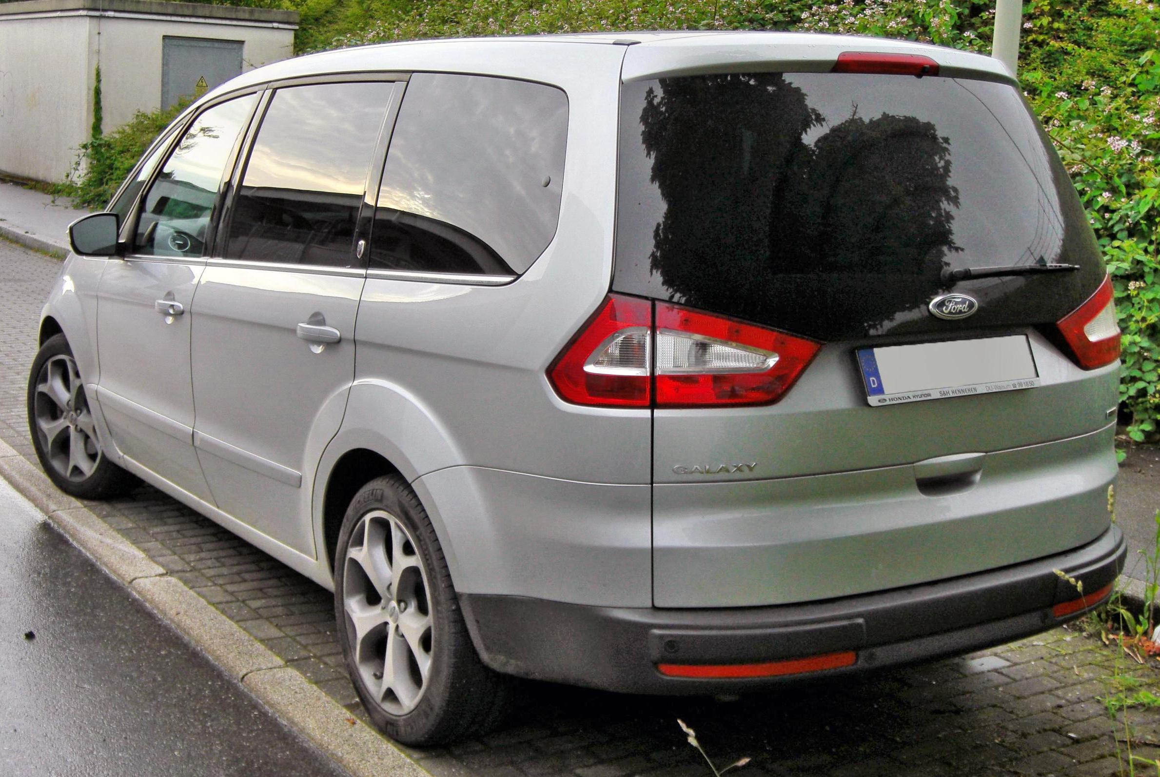 Ford Galaxy 2.0