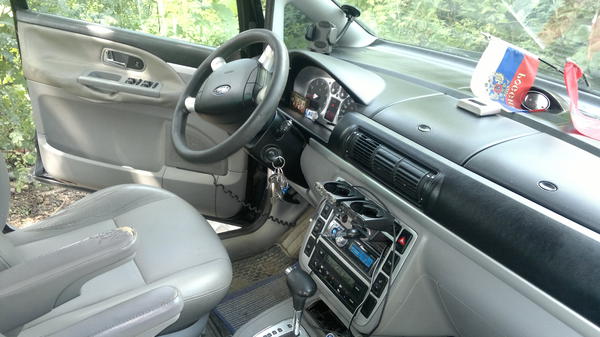 Ford Galaxy 2004