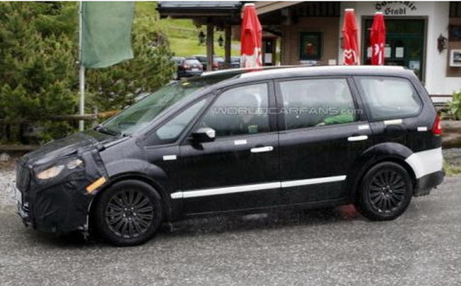 Ford Galaxy 2014