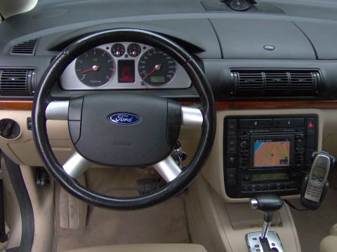 Ford Galaxy Ghia