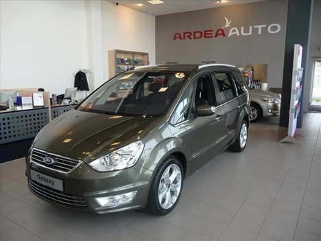 Ford Galaxy Lunar Sky