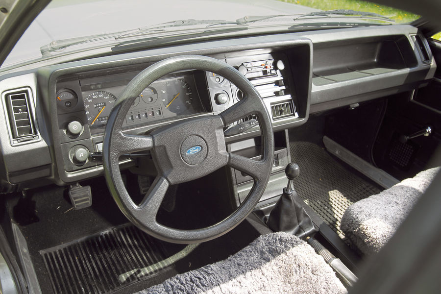 Ford Granada 2.8 I