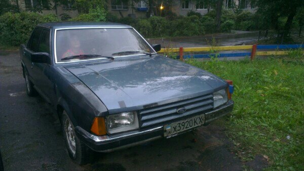 Ford Granada 2000