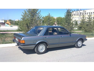Ford Granada 2000